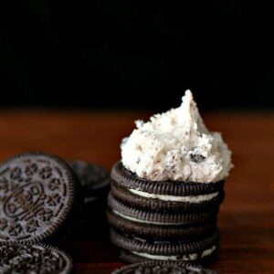 Stack of Oreo cookies with Cookies n' Cream Buttercream Frosting on Top