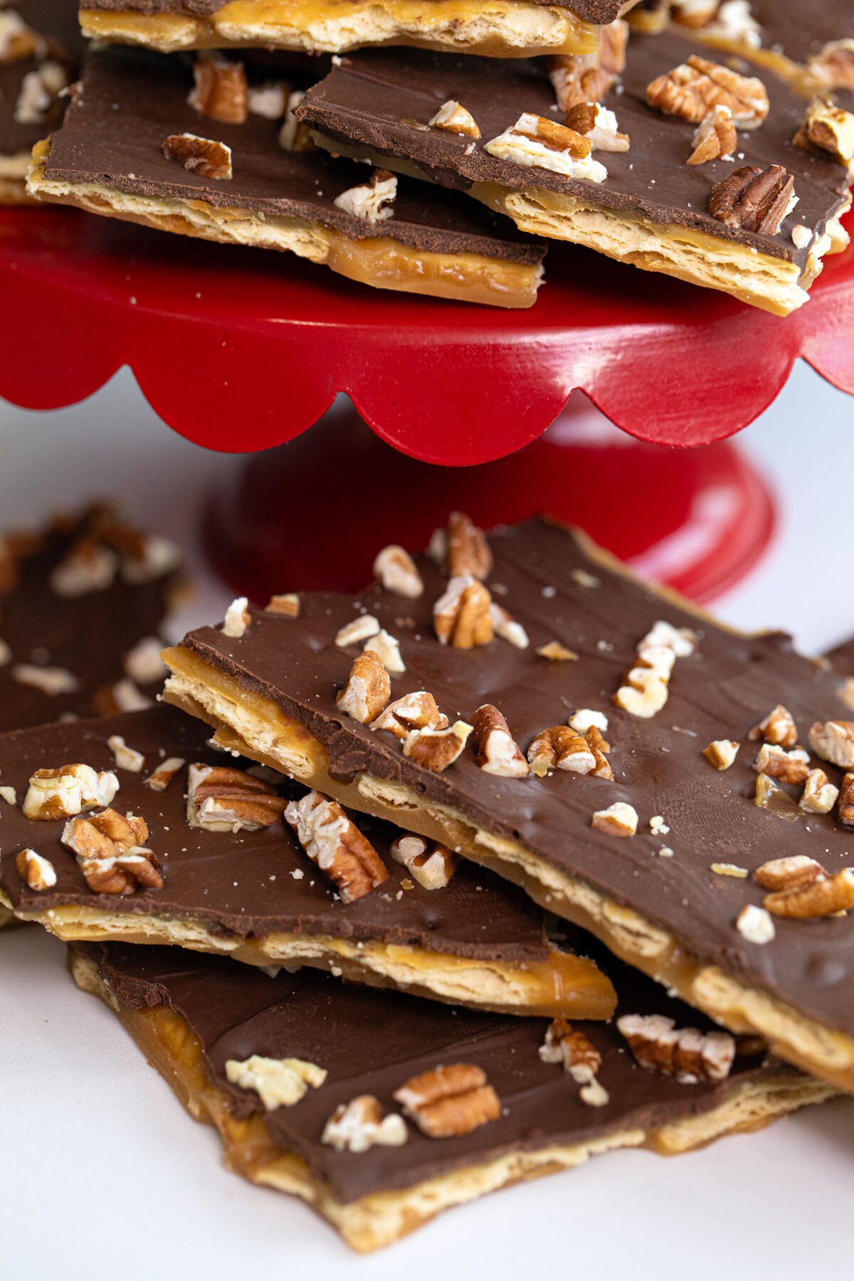 close up of saltine toffee squares